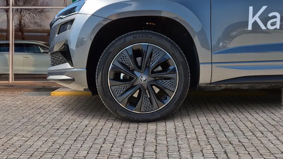 SKODA Karoq Karoq 1.5 TSI ACT Sportline DSG