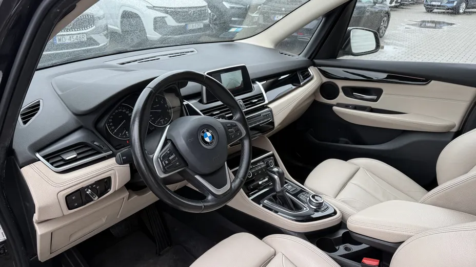 BMW Seria 2 218i GT Luxury Line aut