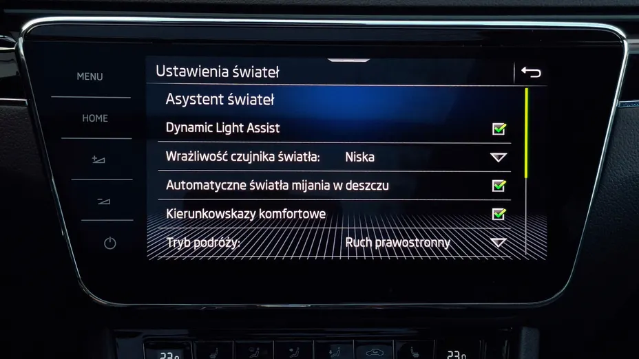 SKODA Superb Superb 2.0 TDI SCR L&K DSG