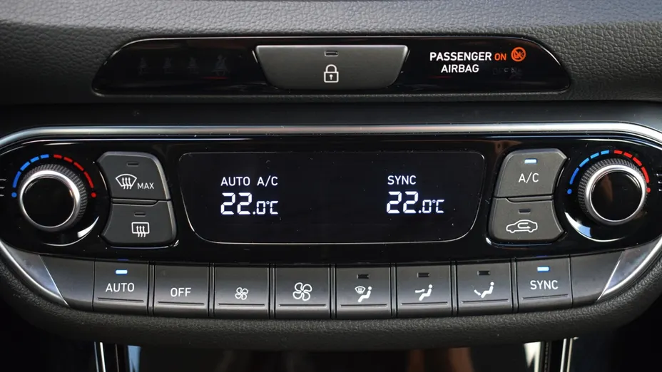 HYUNDAI i30 i30 1.5 T-GDI 48V N-Line DCT