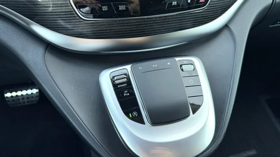 MERCEDES-BENZ V Klasa V 220 d Avantgarde 9G-Tronic (długi)