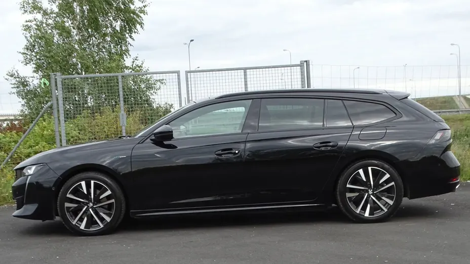 PEUGEOT 508 -