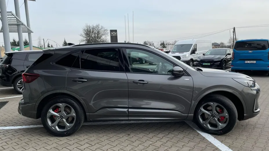 FORD Kuga Kuga 2.5 FHEV FWD ST-Line X eCVT