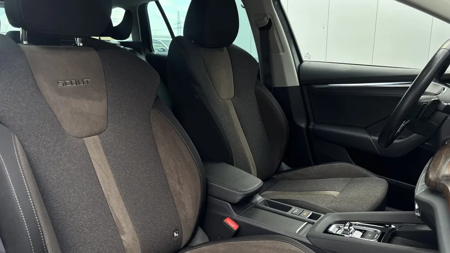 SKODA Octavia Octavia 2.0 TDI 4x4 Scout DSG