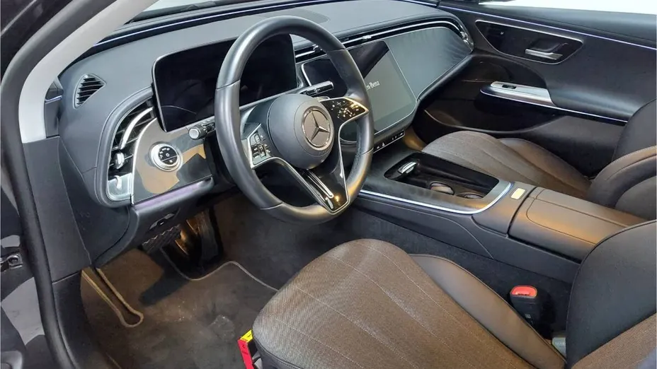 MERCEDES-BENZ E Klasa E 200 mHEV Avantgarde 9G-Tronic
