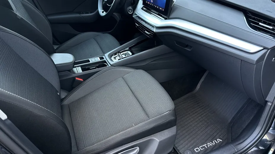 SKODA Octavia Octavia 1.5 TSI mHEV Selection DSG