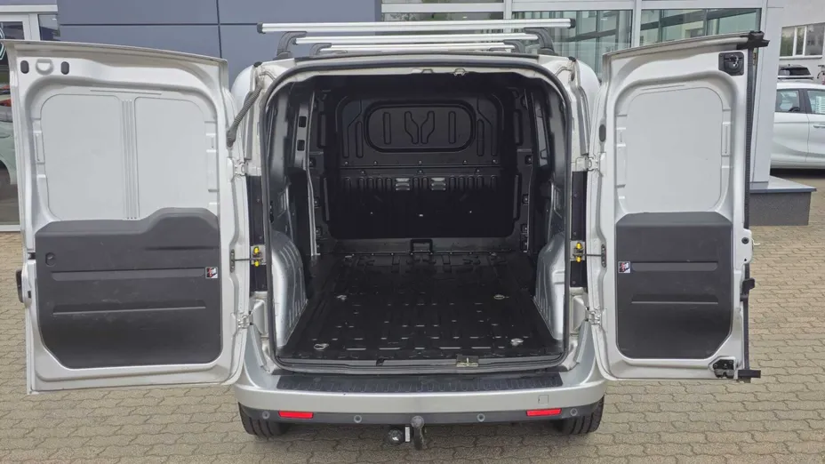 FIAT Doblo Cargo/Van Doblo Maxi 1.6 MJ Base Plus