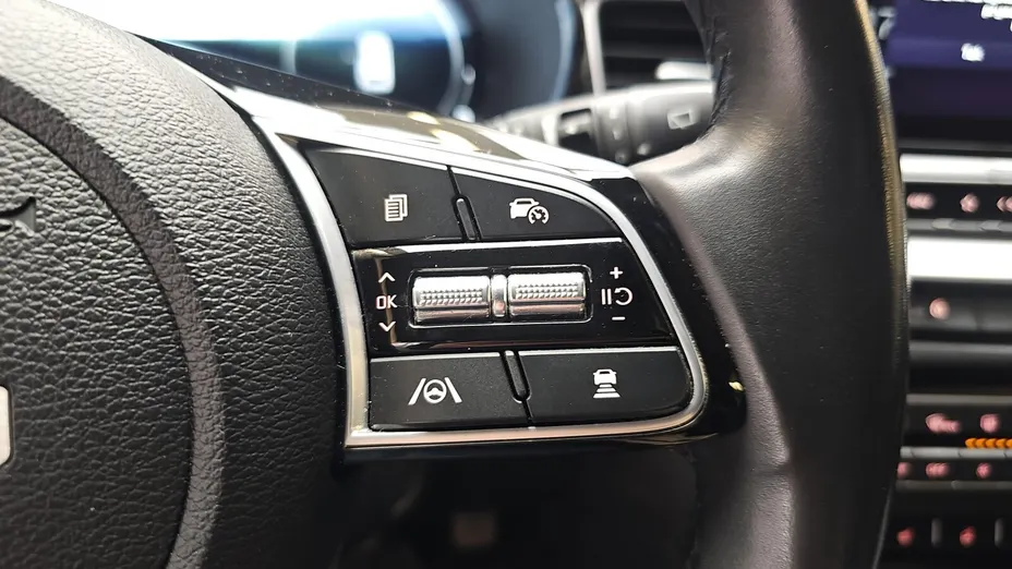 KIA Cee'd Ceed 1.6 GDI PHEV Business Line DCT