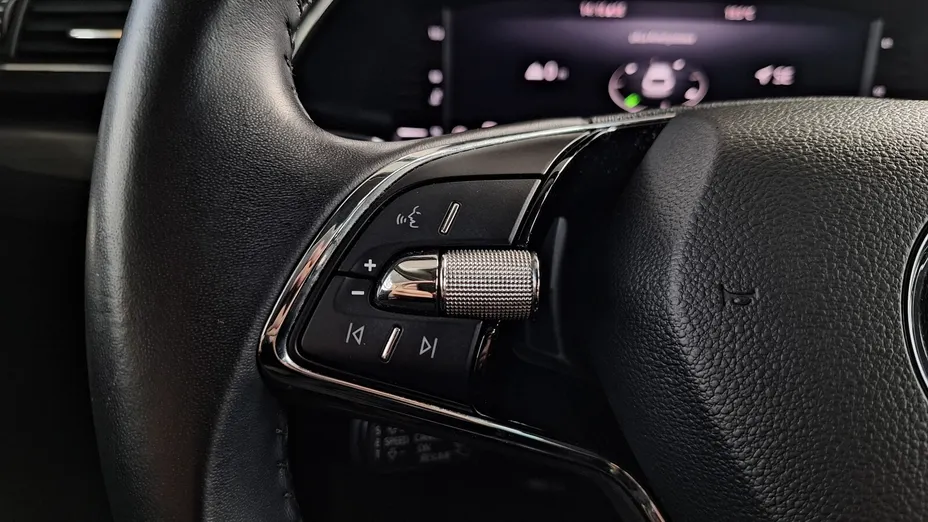 SKODA Superb Superb 2.0 TDI SCR Style DSG