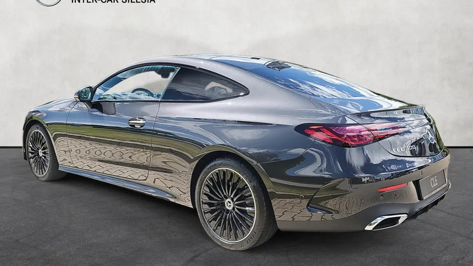 MERCEDES-BENZ CLE CLE 300 mHEV 4-Matic AMG Line Nowy
