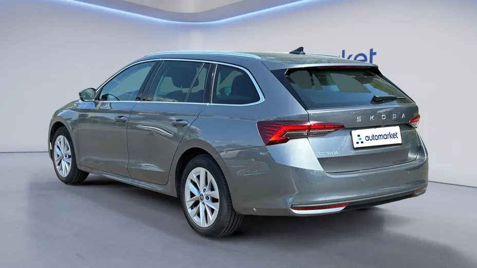 SKODA Octavia Octavia 1.5 TSI mHEV Selection DSG
