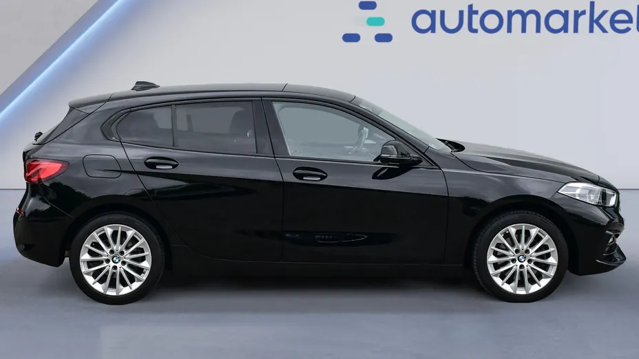 BMW Seria 1 118i Sport Line