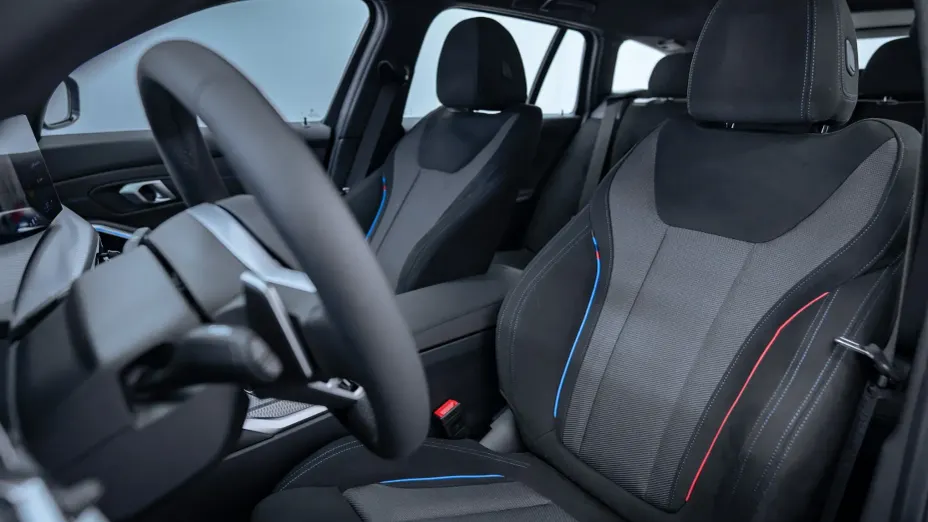 BMW Seria 3 320i M Sport sport-aut Nowy