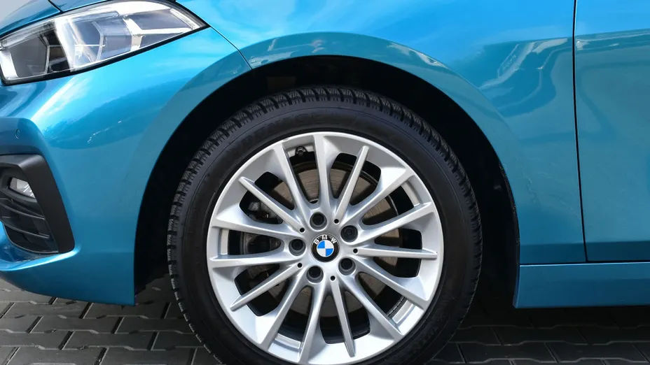 BMW Seria 1 118i Advantage aut