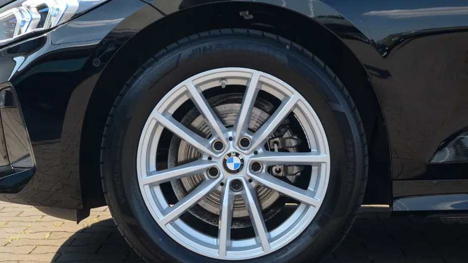 BMW Seria 3 318i aut