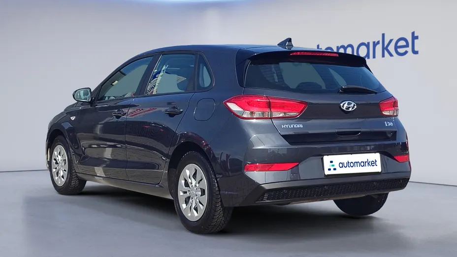 HYUNDAI i30 i30 1.5 DPI Classic +