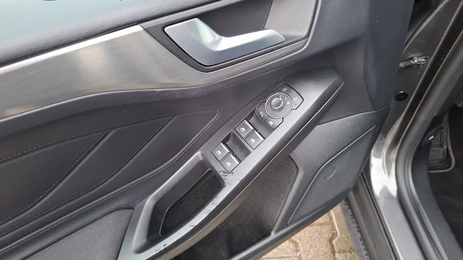 FORD Focus Focus 1.0 EcoBoost mHEV Titanium X aut