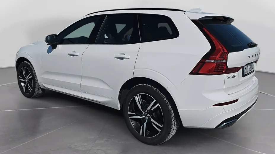 VOLVO XC60 XC60 B4 D AWD R-Design aut