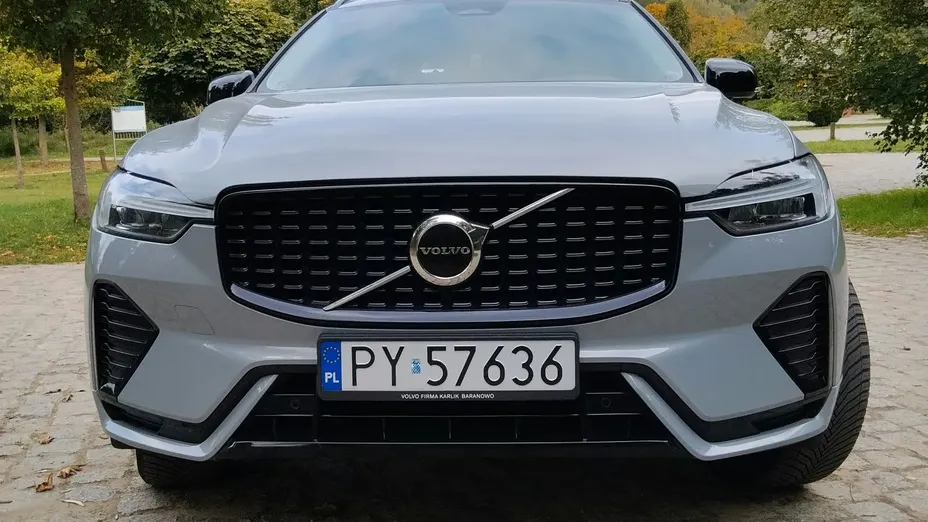 VOLVO XC60 -