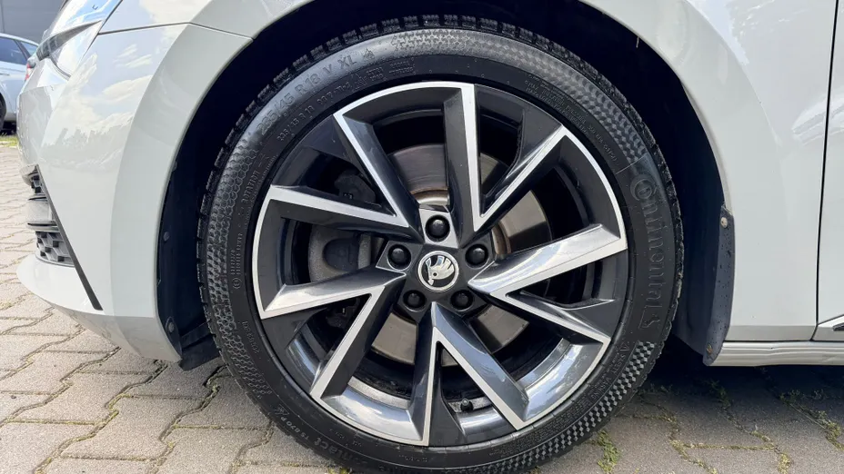 SKODA Superb Superb 2.0 TSI 4x4 Sportline DSG