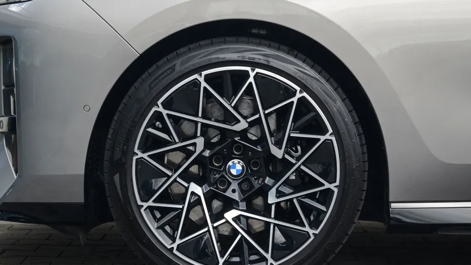 BMW Seria 7 740d xDrive mHEV sport-aut