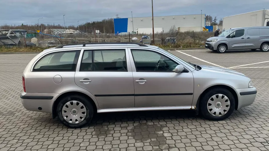 SKODA Octavia Octavia 1.6 Tour Plus Ice+