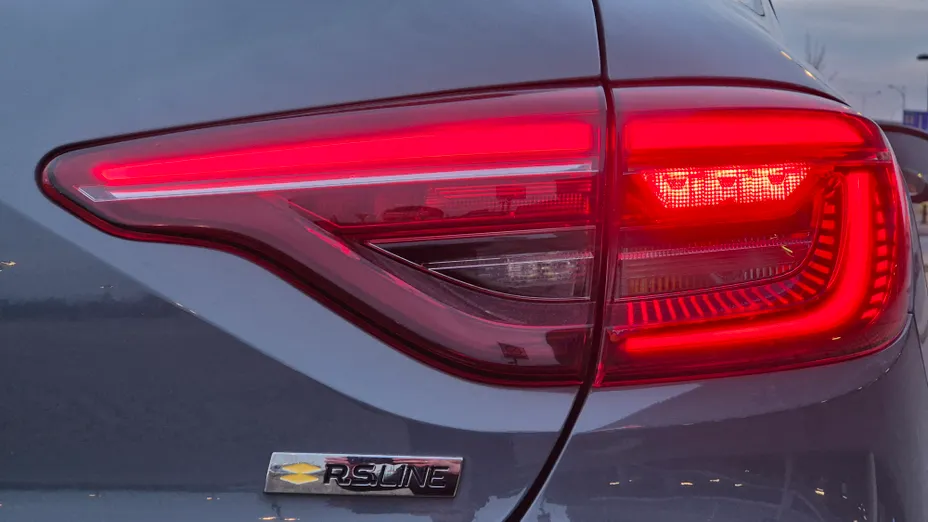 RENAULT Clio Clio 1.3 TCe R.S. Line EDC