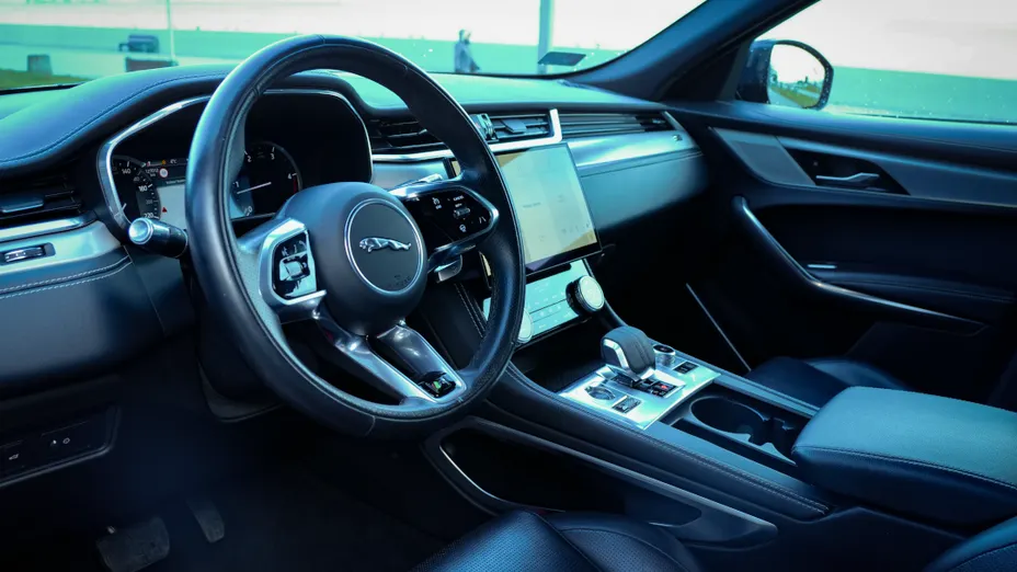 JAGUAR F-Pace F-Pace 2.0 D165 mHEV AWD R-Dynamic S