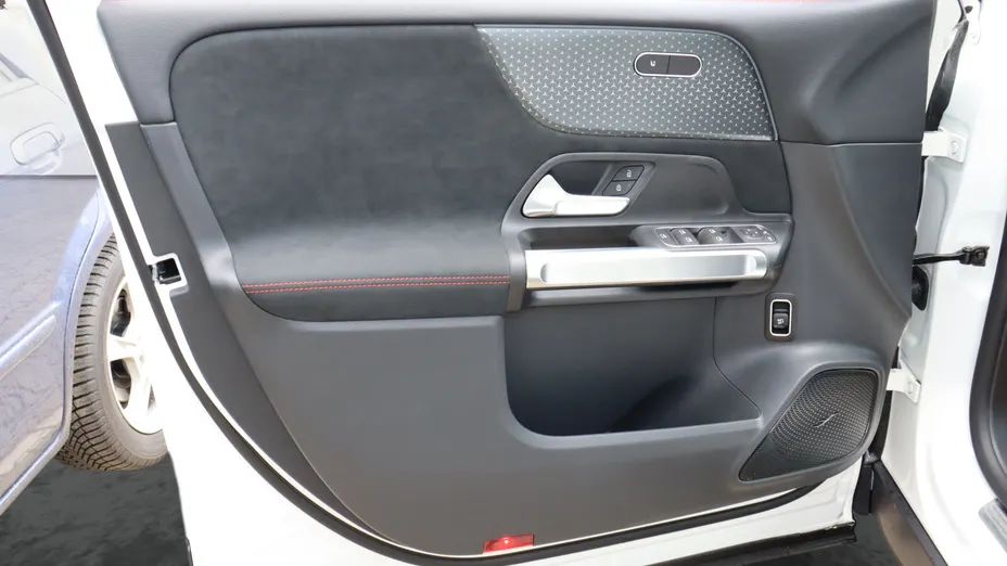 MERCEDES-BENZ GLB GLB 200 d 4-Matic AMG Line 8G-DCT Nowy