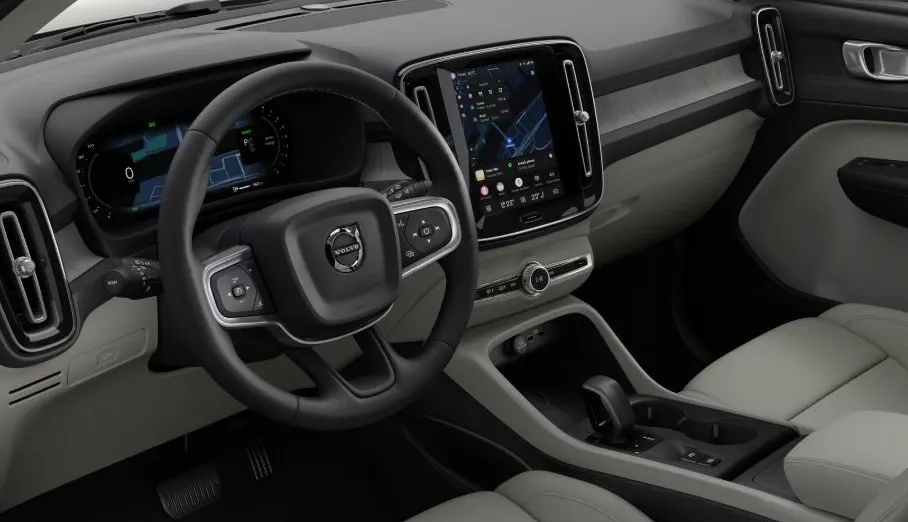 VOLVO XC40 XC40 B3 Core aut Nowy