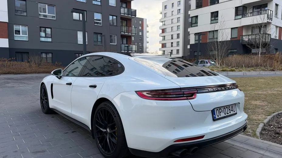 PORSCHE Panamera Panamera