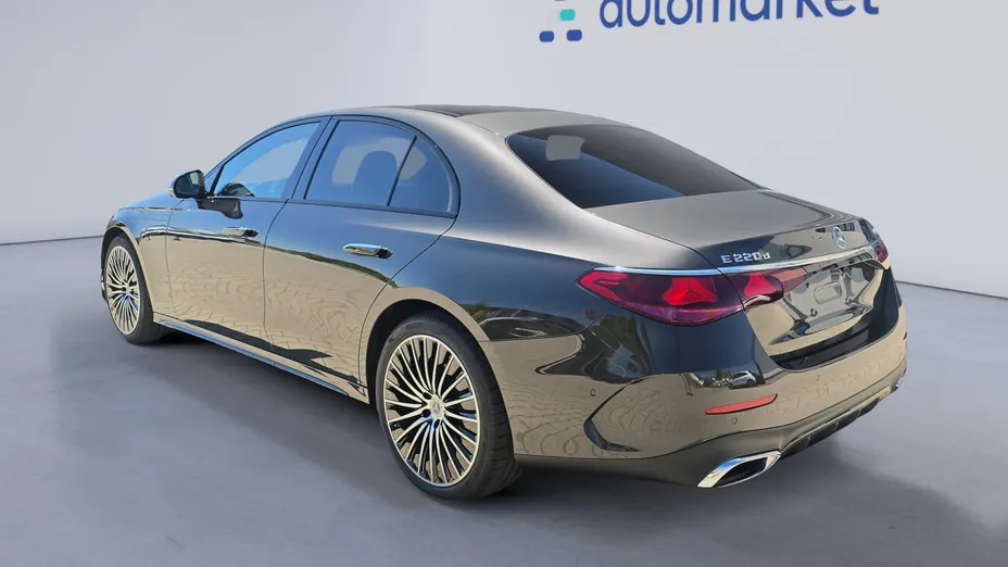 MERCEDES-BENZ E Klasa E 220 d mHEV 4-Matic AMG 9G-Tronic Nowy