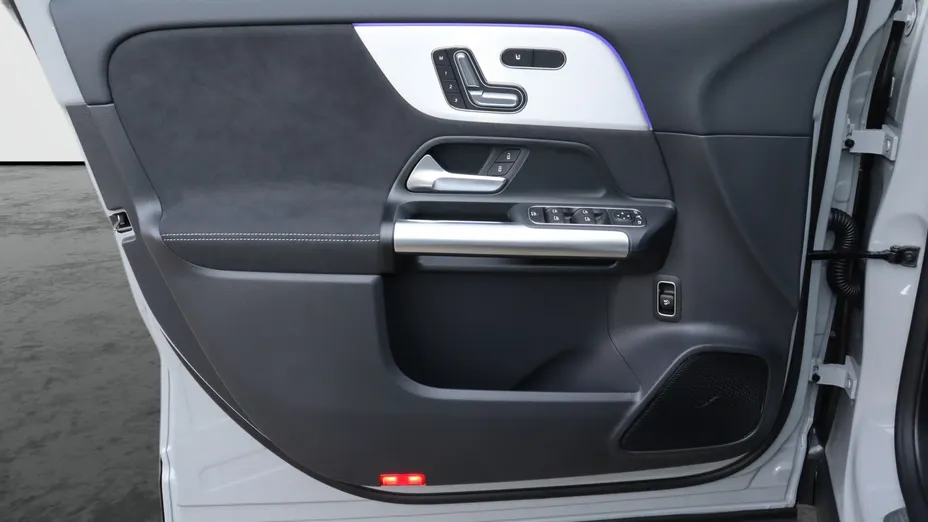 MERCEDES-BENZ GLA GLA 200 d AMG Line 8G-DCT Nowy