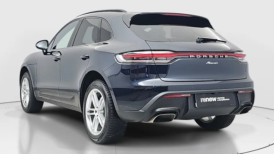 PORSCHE Macan -