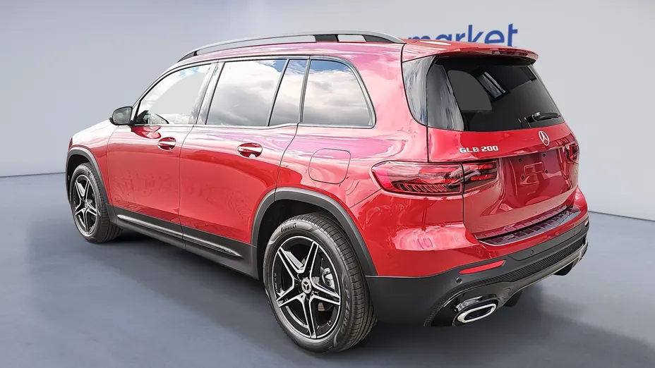 MERCEDES-BENZ GLB GLB 200 mHEV AMG Line 7G-DCT Nowy