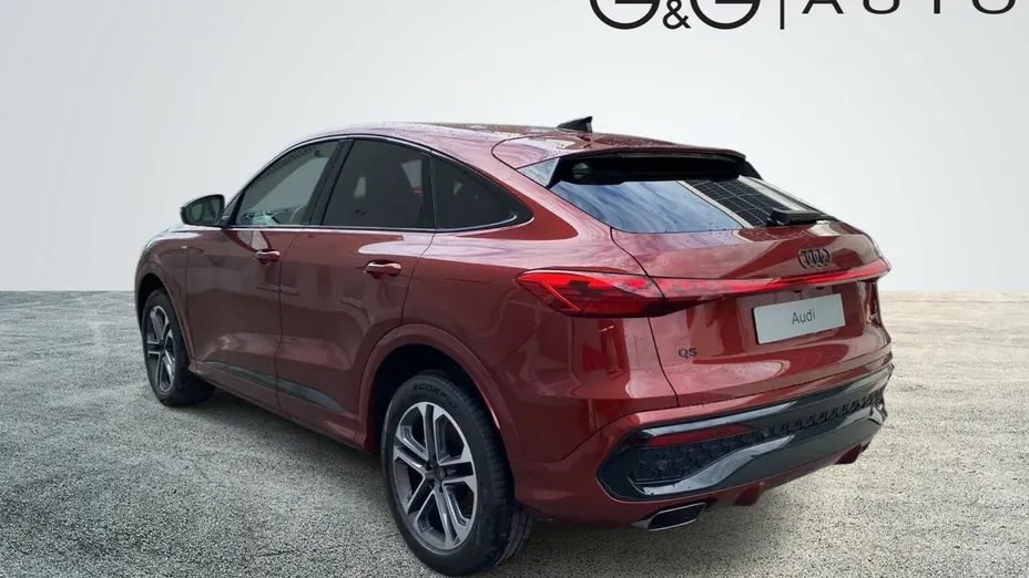 AUDI Q5 Q5 TFSI mHEV 150 kW Quattro S tronic