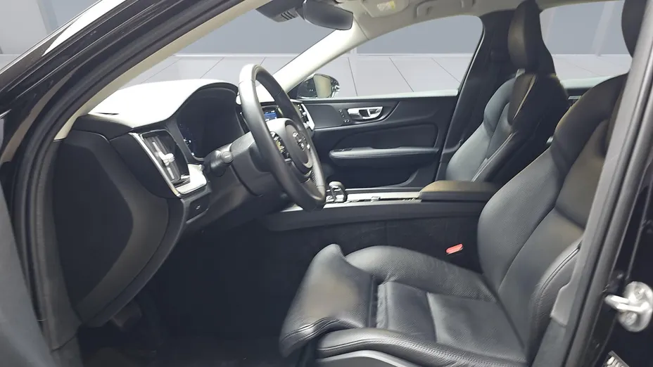 VOLVO V60 V60 B3 B Plus Bright aut