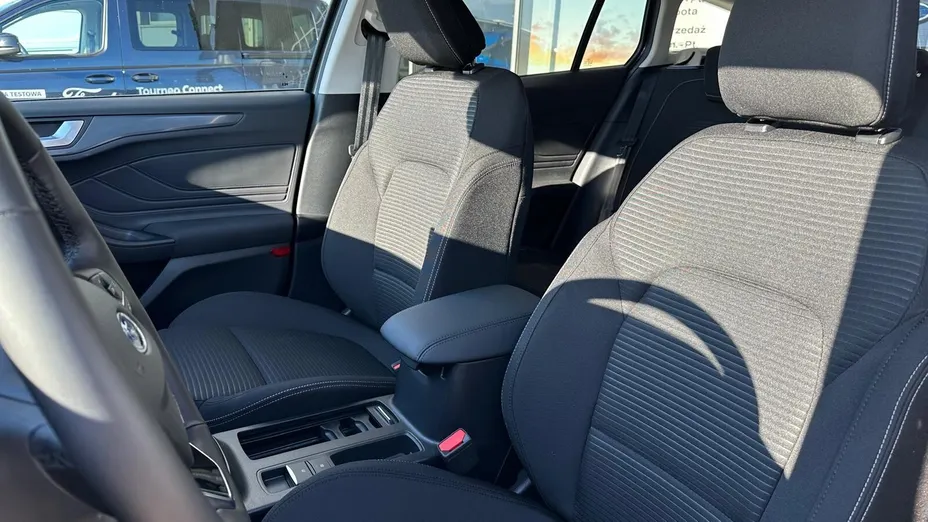 FORD Focus Focus 1.0 EcoBoost mHEV Active X aut Nowy