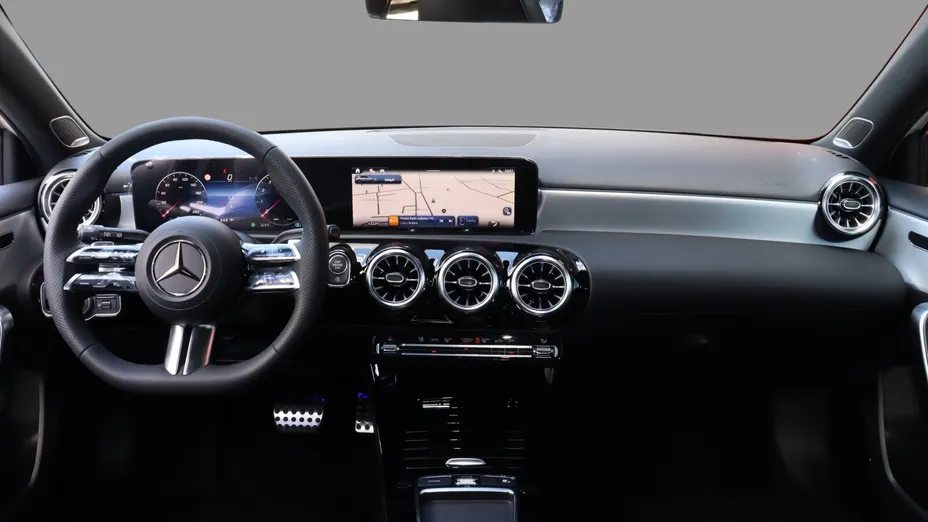MERCEDES-BENZ A Klasa A 200 AMG Line 7G-DCT Nowy