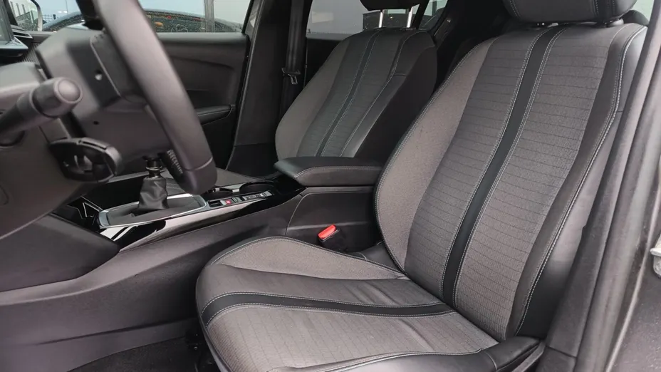 PEUGEOT 208 208 1.2 PureTech Allure S&S