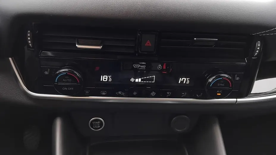 NISSAN Qashqai Qashqai 1.3 DIG-T mHEV N-Connecta