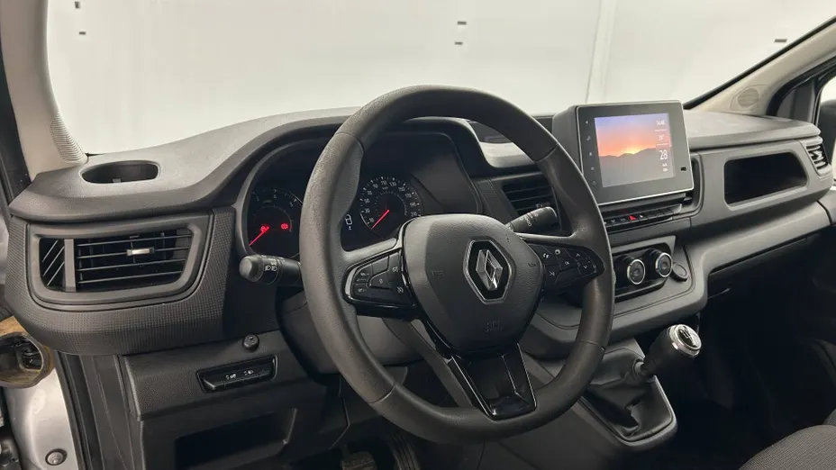 RENAULT Trafic -