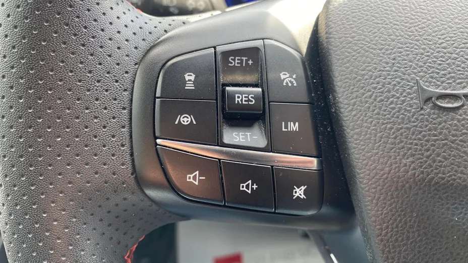 FORD Kuga Kuga 2.5 FHEV FWD Graphite Tech Edition e-CVT