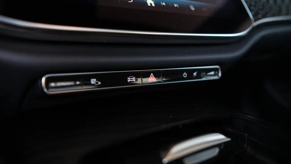 MERCEDES-BENZ E Klasa E 220 d mHEV 4-Matic AMG 9G-Tronic