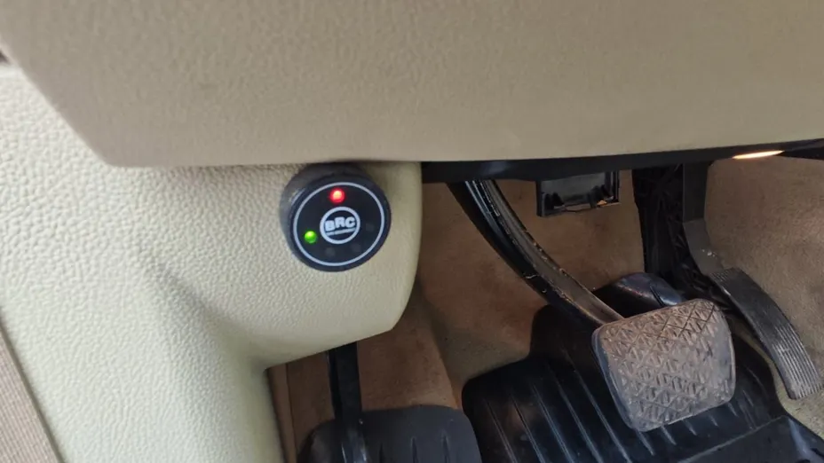 MERCEDES-BENZ GL -