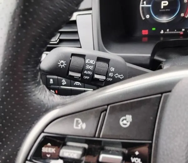 KGM / SSANGYONG Musso Musso Grand 2.2 e-XDi Quartz 4WD aut