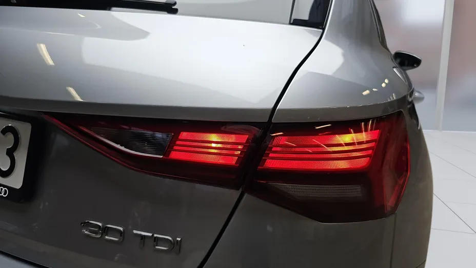 AUDI A3 A3 30 TDI S tronic