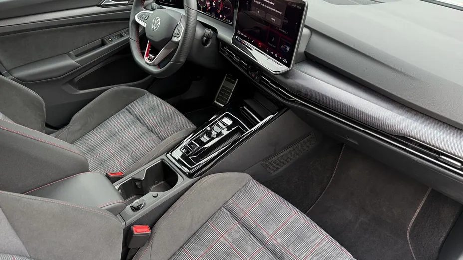 VOLKSWAGEN Golf Golf VIII 2.0 TSI GTI DSG