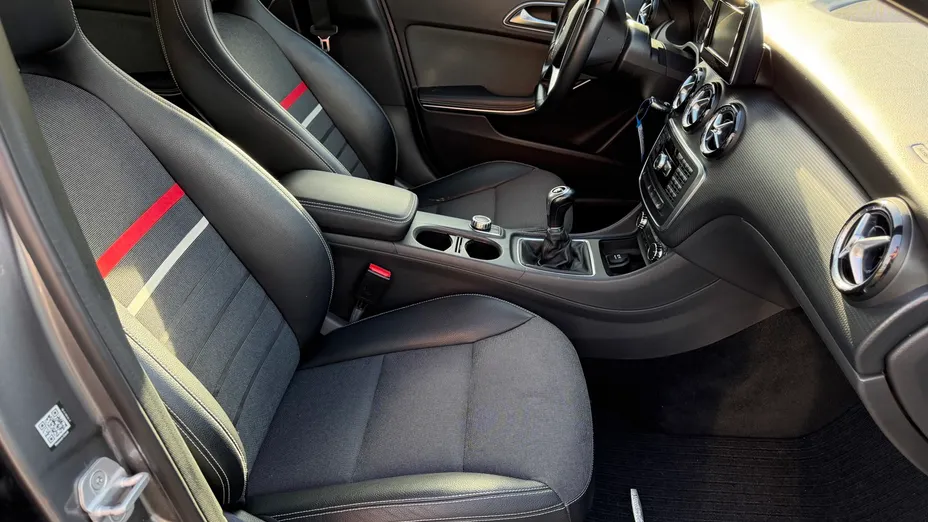 MERCEDES-BENZ A Klasa A 180 BlueEff. Edition Style