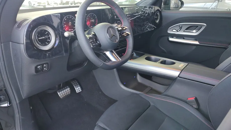 MERCEDES-BENZ GLB GLB 220 mHEV 4-Matic 8G-eDCT